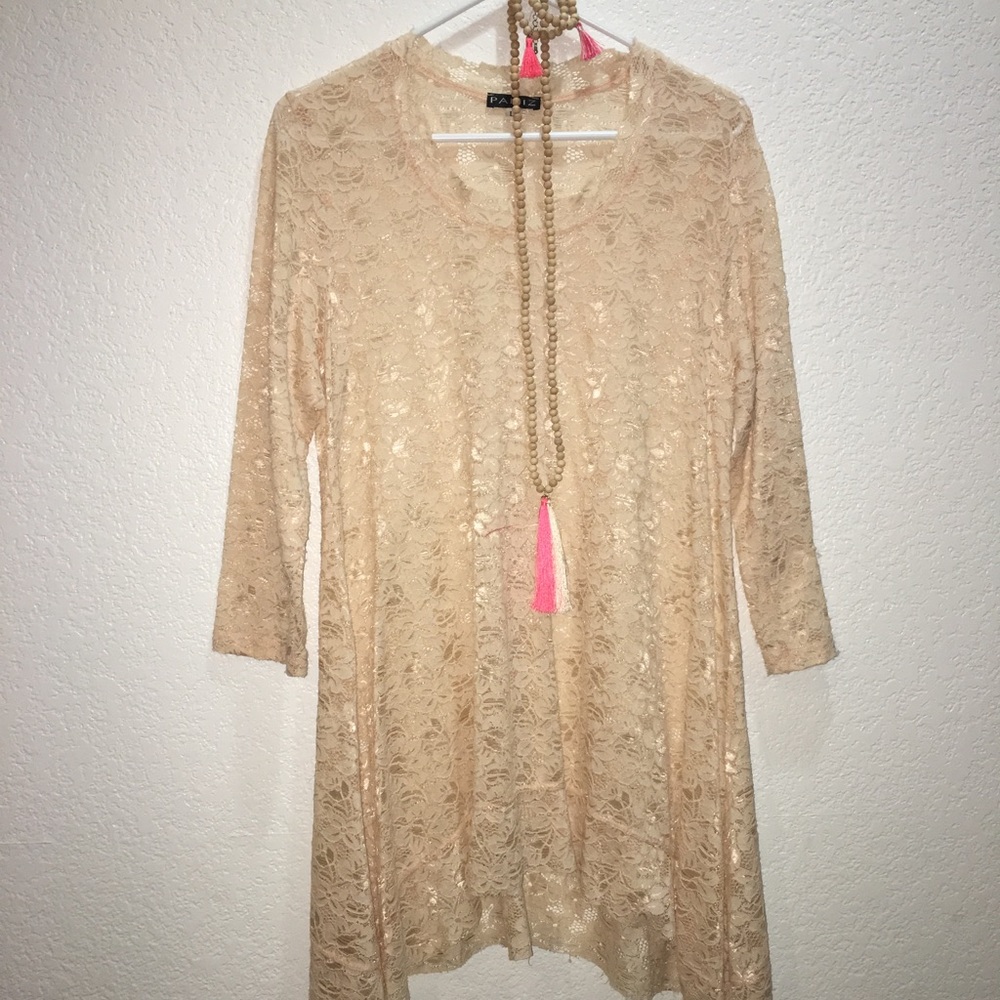 Paniz  lace top with necklace&bracelet set